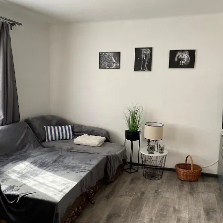 Na Hadine - 30m Od Vody Apartment *