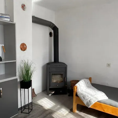 Na Hadině - 30m Od Vody