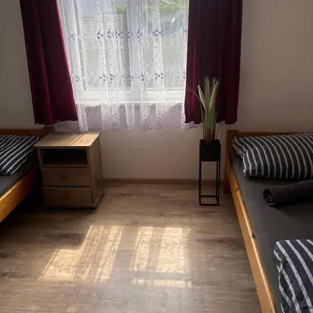 Na Hadine - 30m Od Vody Apartment *